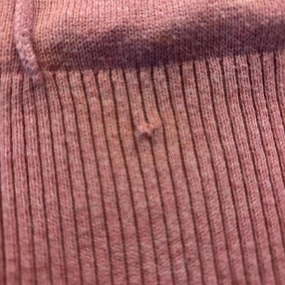 Pink Sweater - Picture 5 of 5